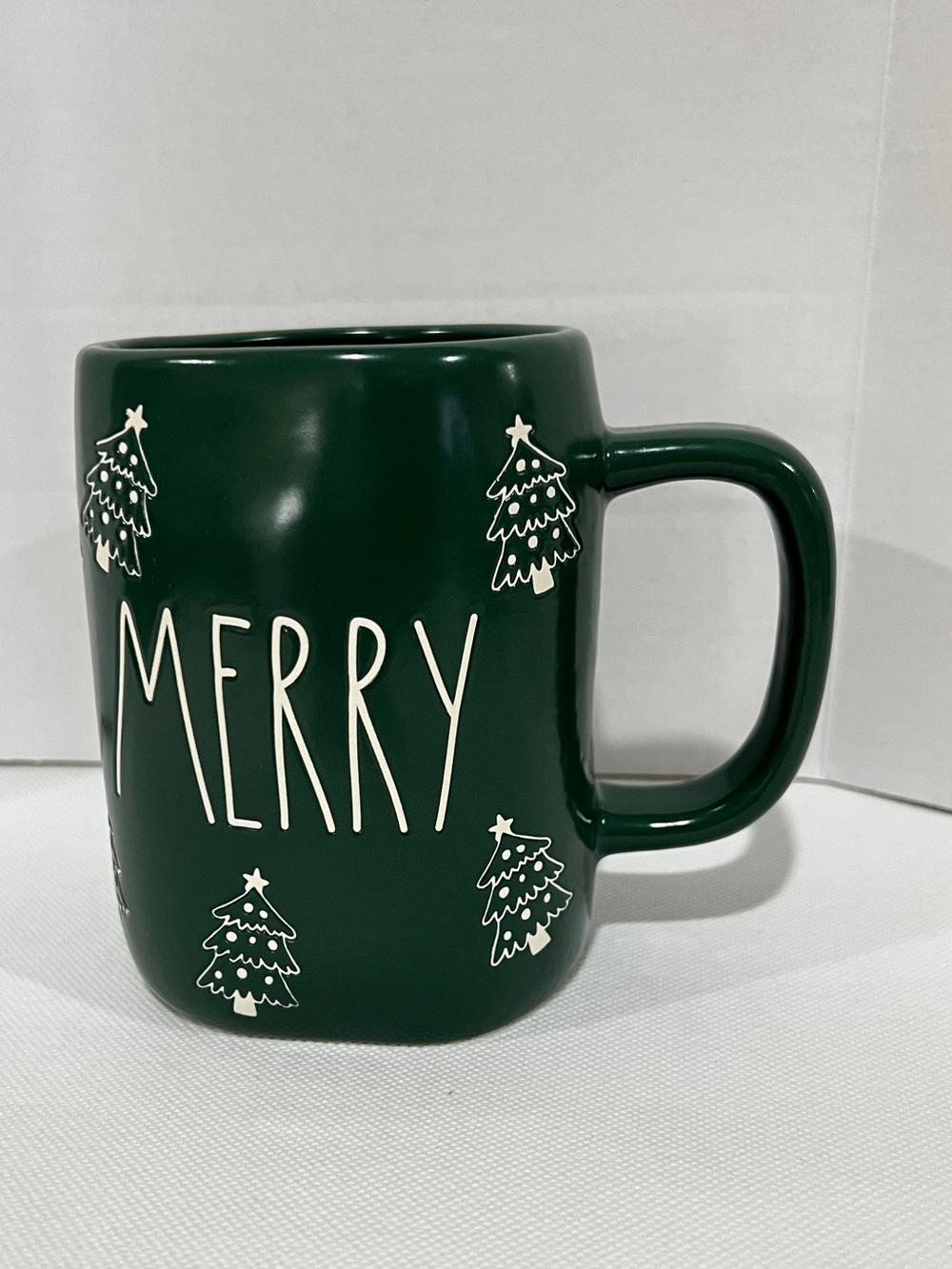 Rae Dunn ‘Merry’ Mug Green Cream